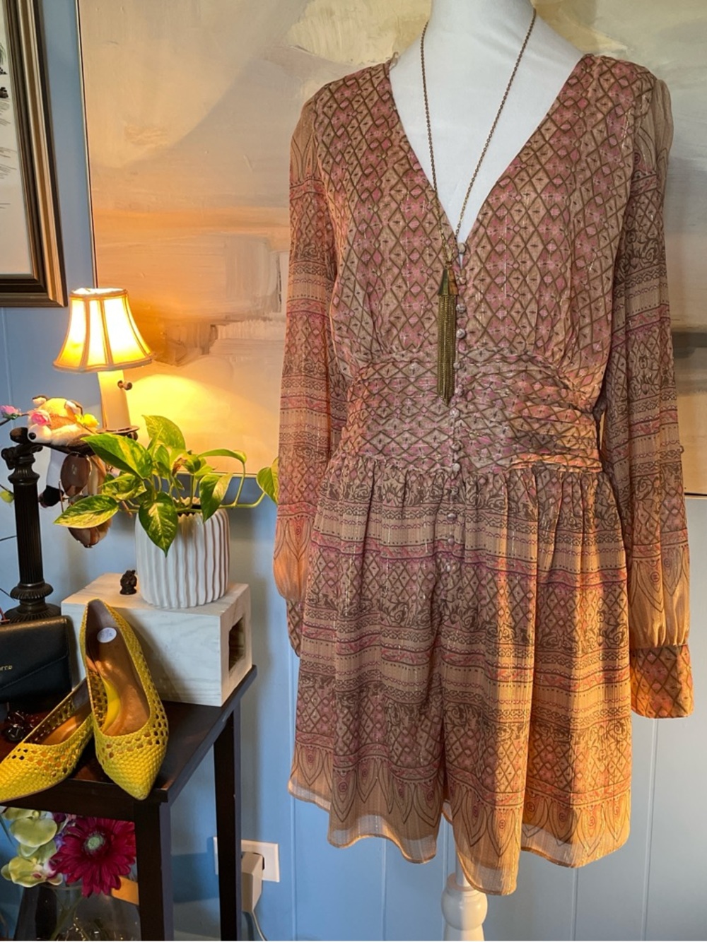 House of Harlow 1960 Pink and Tan Printed V-Neck Midi Dress with Long Sleeves
